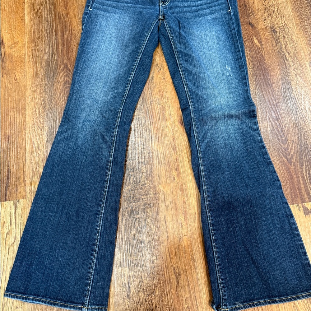 American Eagle Women’s Stretch Artist Flare Jeans Size 4 Short